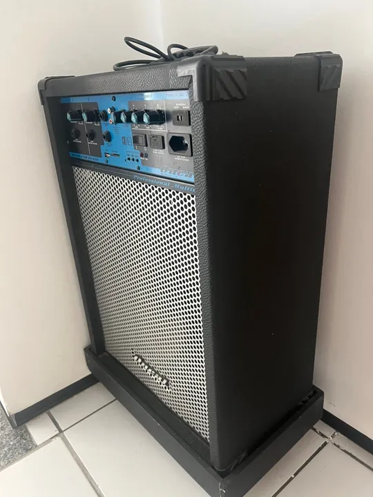 Caixa amplificada