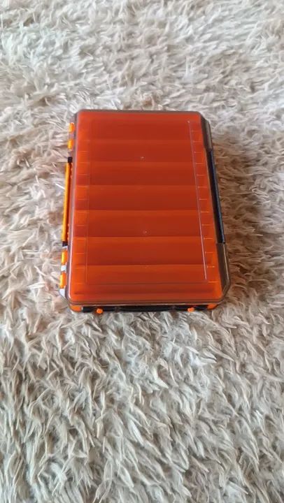 Estojo pra isca artificial novo