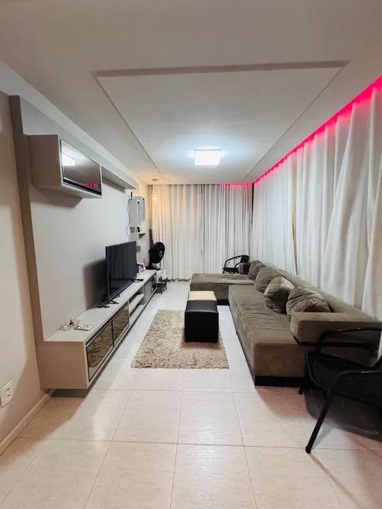 Casa em condomínio, com: Piscina e Churrasqueira - Foto 2