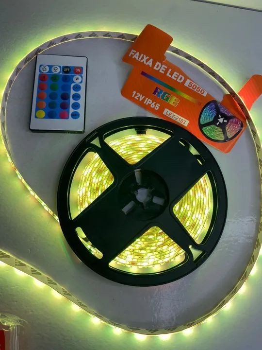 FITA LED 5 METROS COM CONTROLE - Foto 3