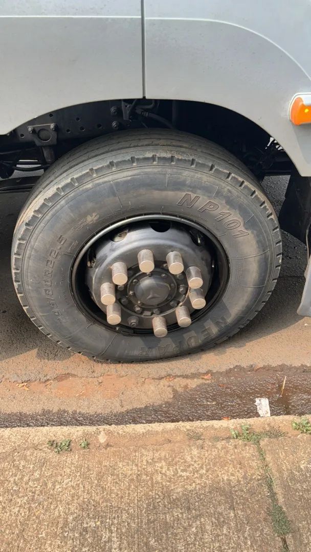 MB Axor 2040/2540 6x2 - Foto 7