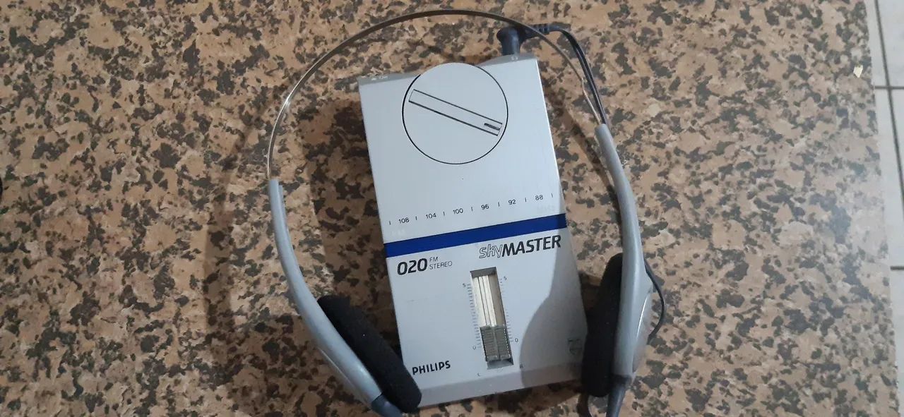 Rádio FM Philips Skymaster 020 - Antigo e Clássico - Foto 3