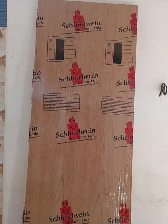 Porta pra banheiro tamanho 60 por 210 nova  - Foto 5