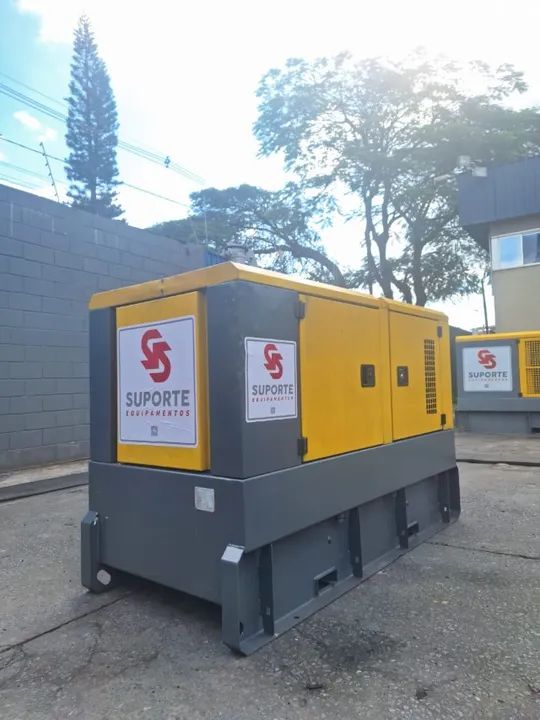 Gerador De Energia Atlas Copco 55KVA Cabinado Silenciado Ano 2012 - Foto 6