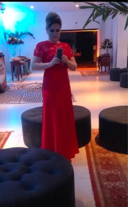 Vestido vermelho de festa
