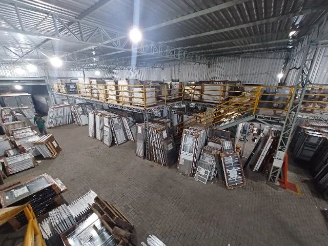 Janela Com Perciana int. 1,20x1,20 manual - Foto 2