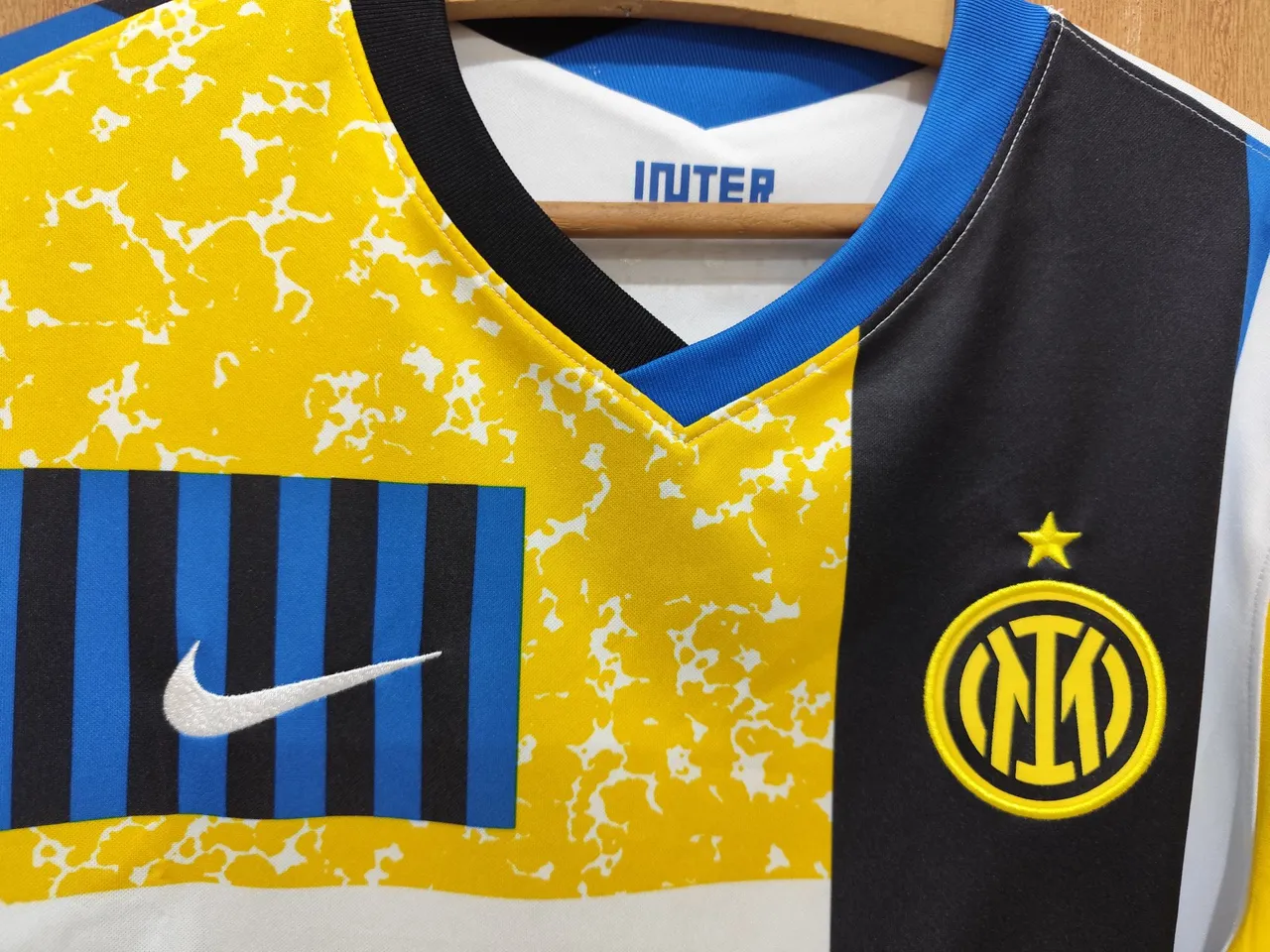 Camiseta Inter de Milão IV 21/22 - Nike - Branco