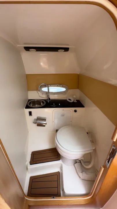 Phantom 260 com Mercruiser 5.7 300Hp 2009 - Foto 4