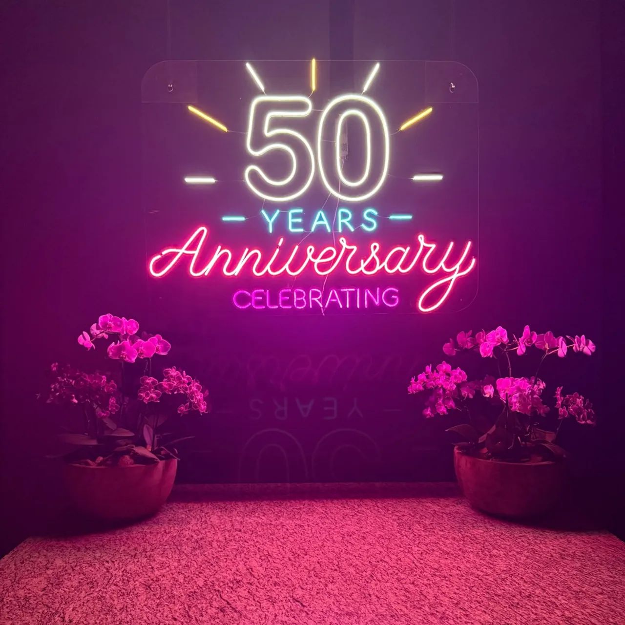 Lindo Neon para decoração de festa de 50 anos! - Foto 2