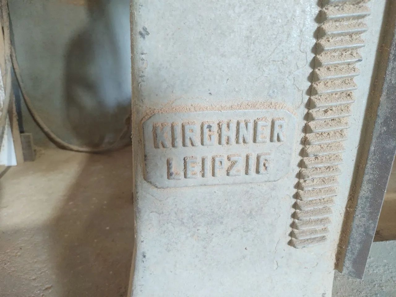 Lixadeira de cinta para marcenaria  - Foto 4