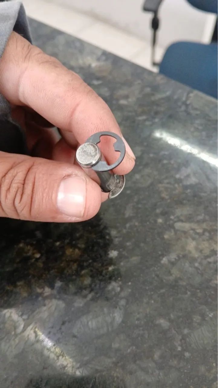 Manutenção em equipamentos para construção civil. - Foto 5
