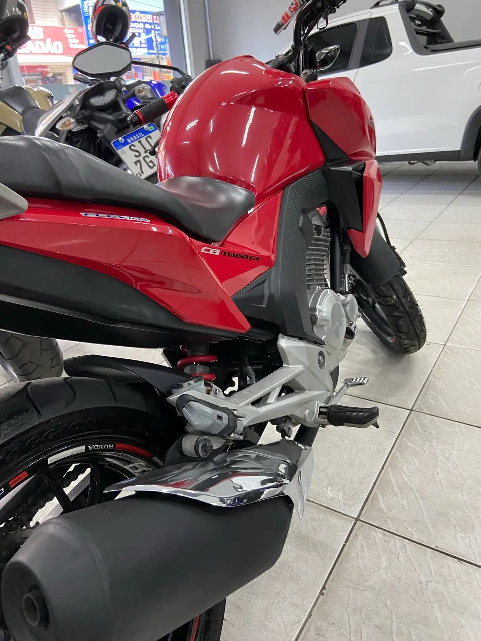 Impecável !!! Twister CB 2016  - Foto 4