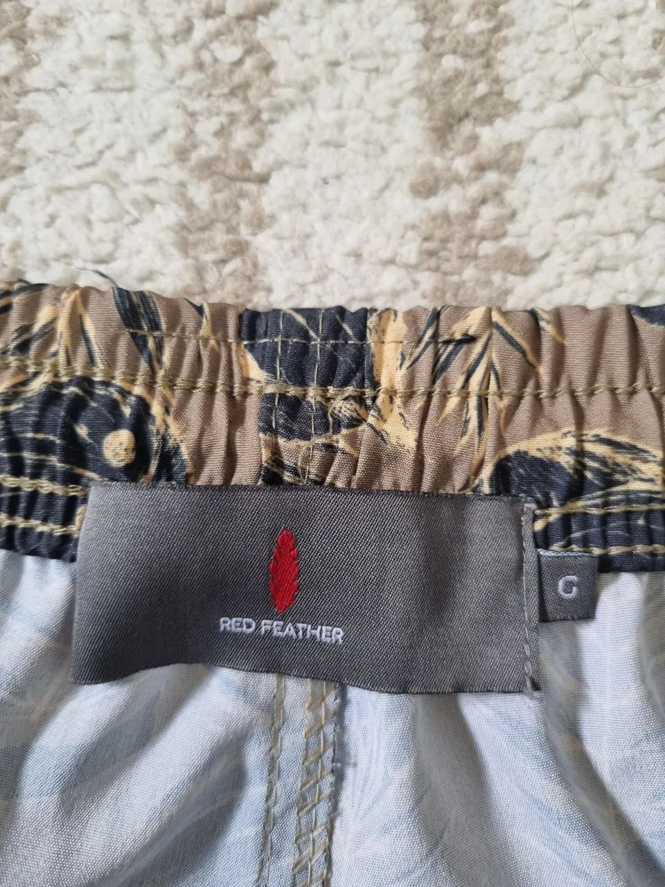 Shorts de Praia Red Feather  - Perfeito para o Verão! - Foto 5