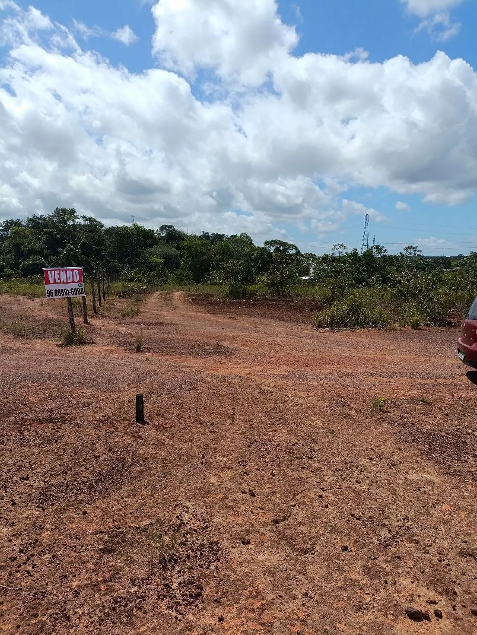 Terreno Medindo 15x60. Localizado no Km 11 . Bairro Lagoa Azul.