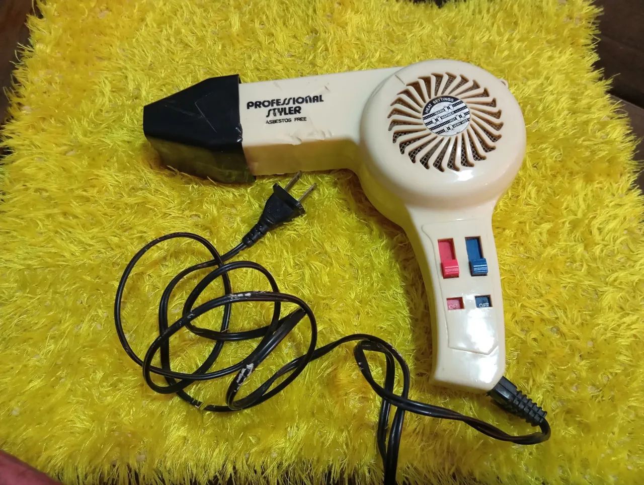 Secador de cabelo Cassio HD 888 funcionando  - Foto 3