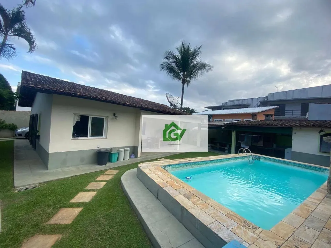 Casa com 4 dormitórios à venda, 200 m² por R$ 1.800.000,00 - Baraqueçaba - São Sebastião/S