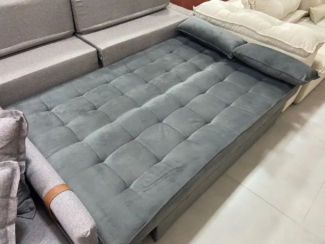 Sofá cama no veludo por apenas 990,00 à vista!  - Foto 2