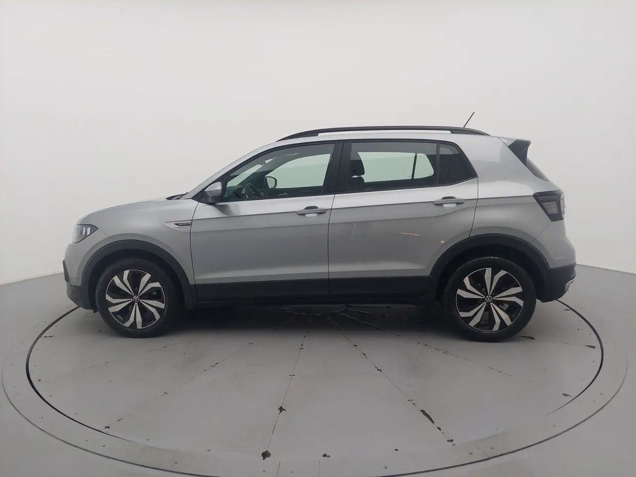 Volkswagen T-cross 2024 1.0 200 tsi total flex comfortline automático - Foto 2