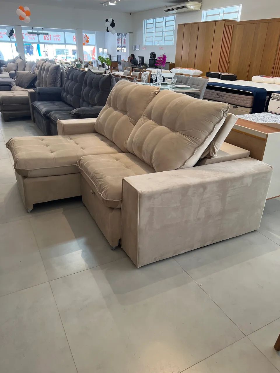 Sofá Retrátil Reclinável com Molas Ensacadas Apenas 1.999,00  - Foto 2