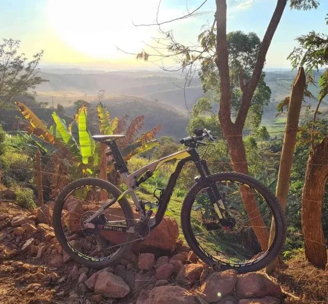 Bicicleta Carbono Sense Invictus Evo Full 2019 - Foto 5