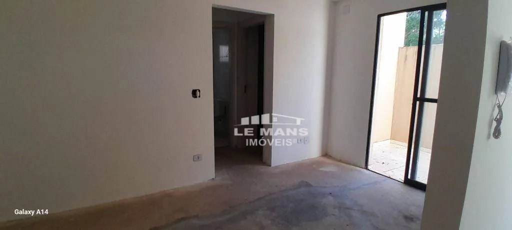 Apartamento a venda no Condomínio Ilha de Malta, 2 quartos, 1 vaga, no bairro Pompéia em P