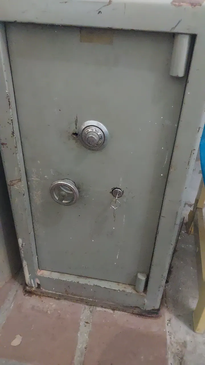 Cofre de aço para comércio