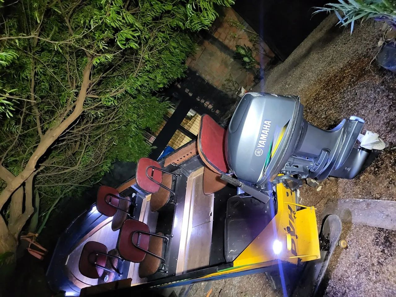 Lancha de Alumínio com Motor Yamaha 40hp - Tudo Revisado e Pronta para Navegar - Foto 2