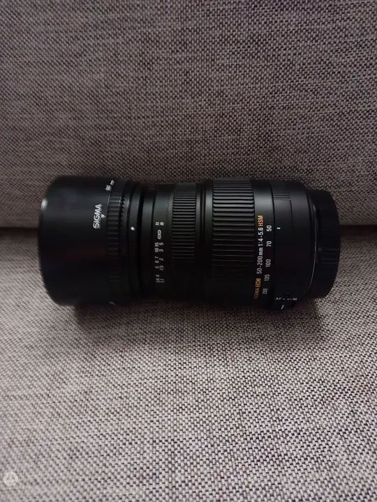 Objetiva Sigma 50-200mm F/4-5.6 DC OS HSM Contemporary para Câmeras Canon DSLR - Foto 5