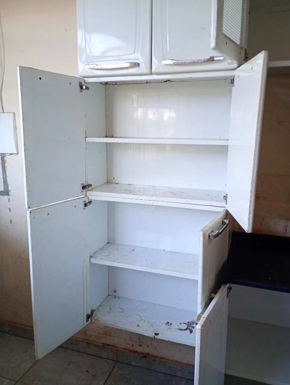 Vendo Armário de Cozinha Completo de Aço - Usado