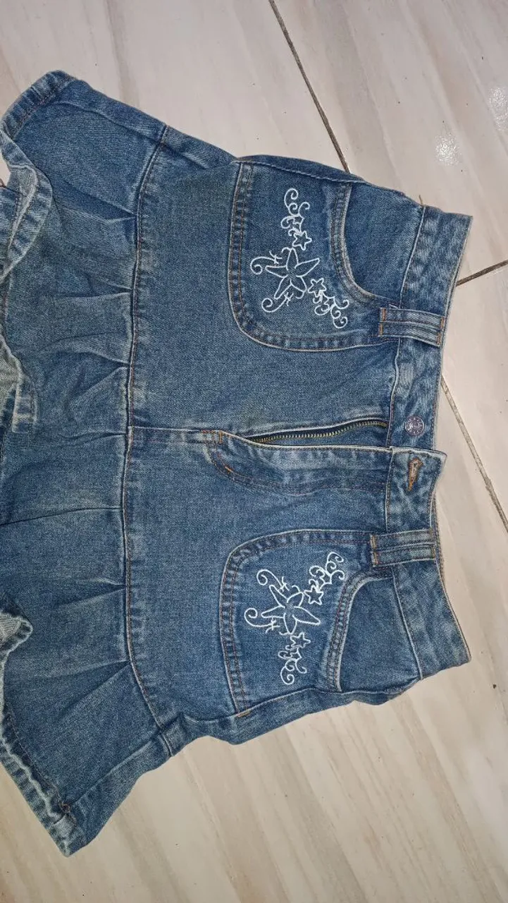 Saia Jeans com Bordado