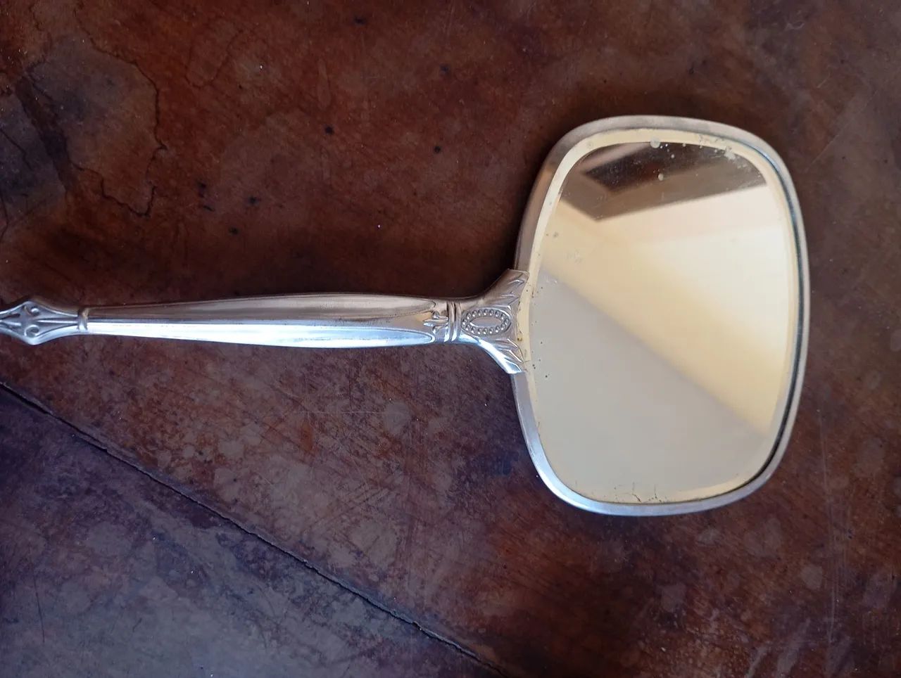 Escova e espelho antigo  - Foto 3