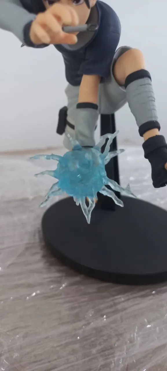 BanPresto - Boneco Naruto Vibration Stars -  Uchida Sasuke - Foto 3