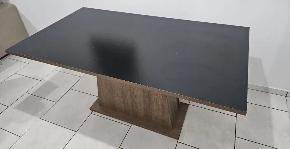 Conjunto de Sala de Jantar Madesa Ingrid - Mesa com Tampo de Madeira + 4 Cadeiras