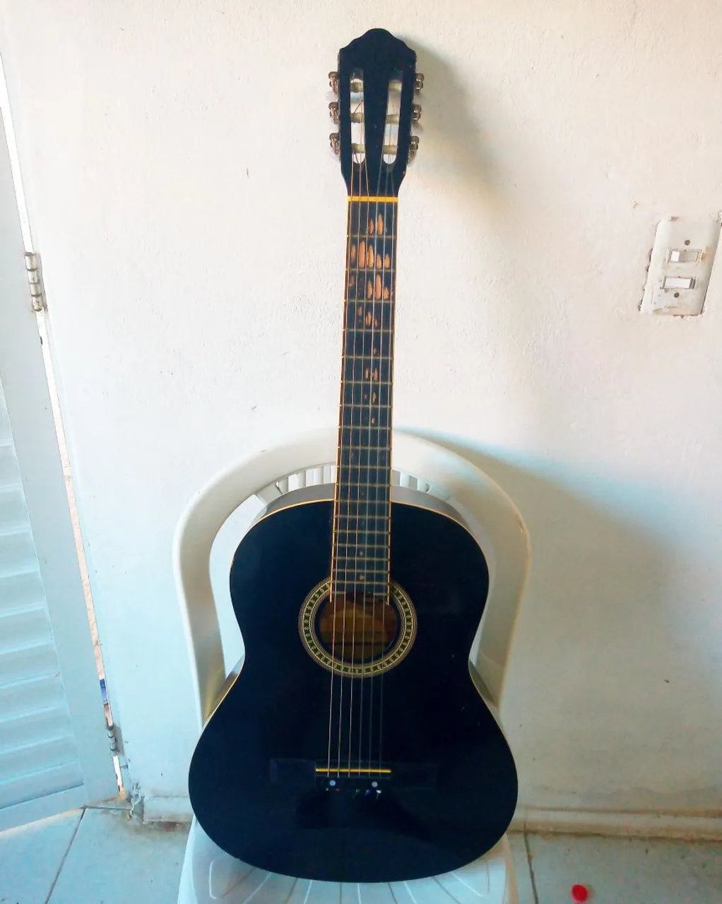 Violão Nylon Léia a Descrição Abaixo