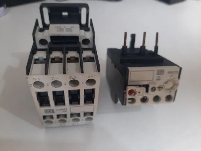 Contator Potencia Tripolar 9A 220V 1Na 50/60Hz Weg + Rele de sobrecarga Usado