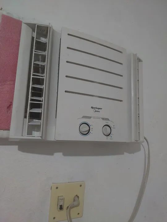 Ar Condicionado Springer de Janela 10mil Btu 110W 