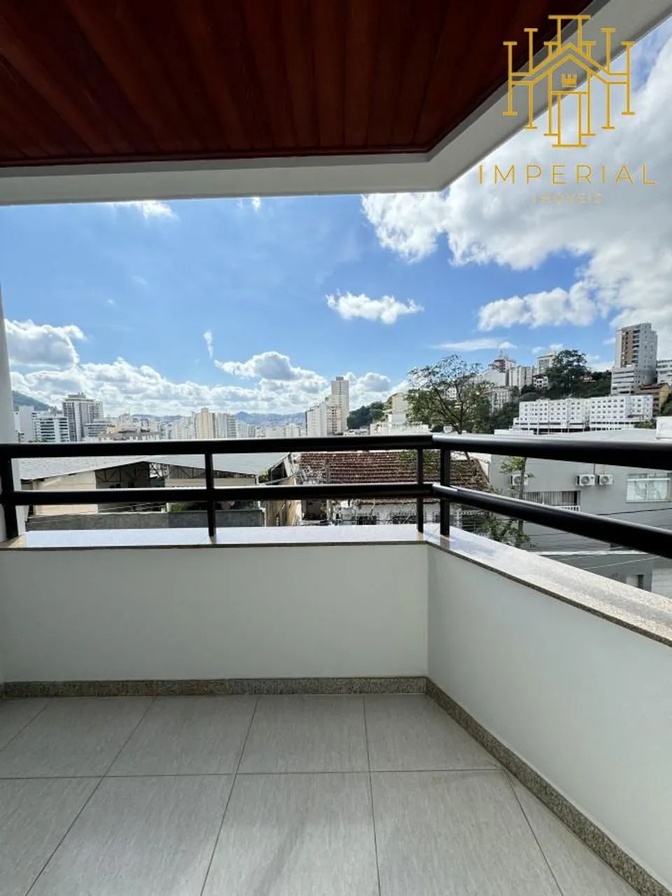 Apartamento para Venda em Juiz de Fora, Granbery, 3 dormitórios, 1 suíte, 2 banheiros, 1 v - Foto 2