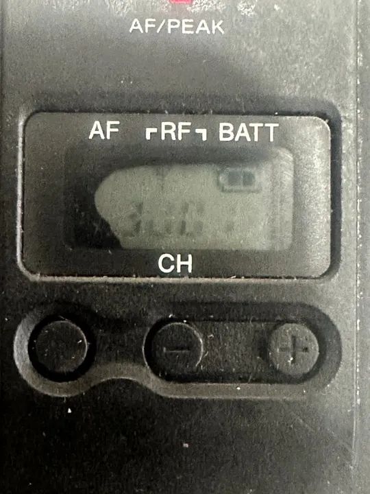 Microfone De Lapela Sem Fio Sony Utx-b2 Urx-p2 (Usado) - Foto 5