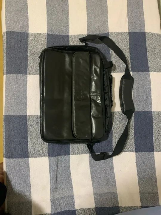 Bolsa para Notebook em Couro Legítimo 