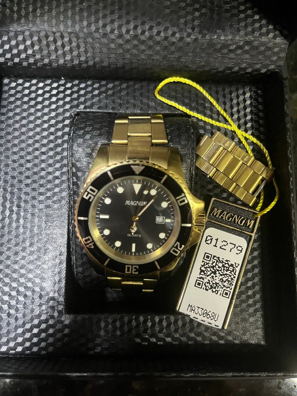 Relógio Magnum Dourado Original com Caixa e Nota Fiscal