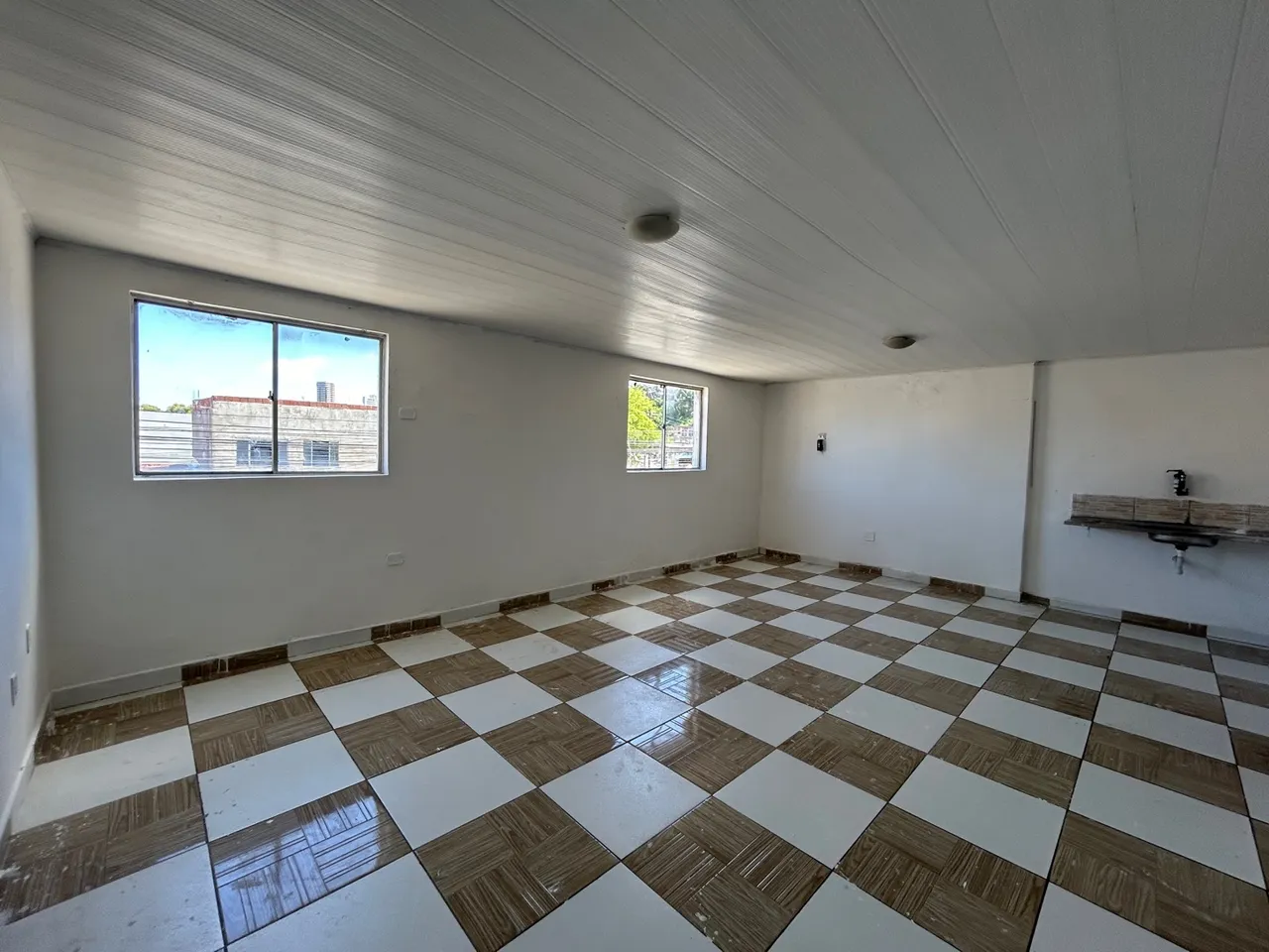 VENDO! ACEITO FINANCIAMENTO! APTO BOMBA DA MARIETA!! 199 MIL REAIS!