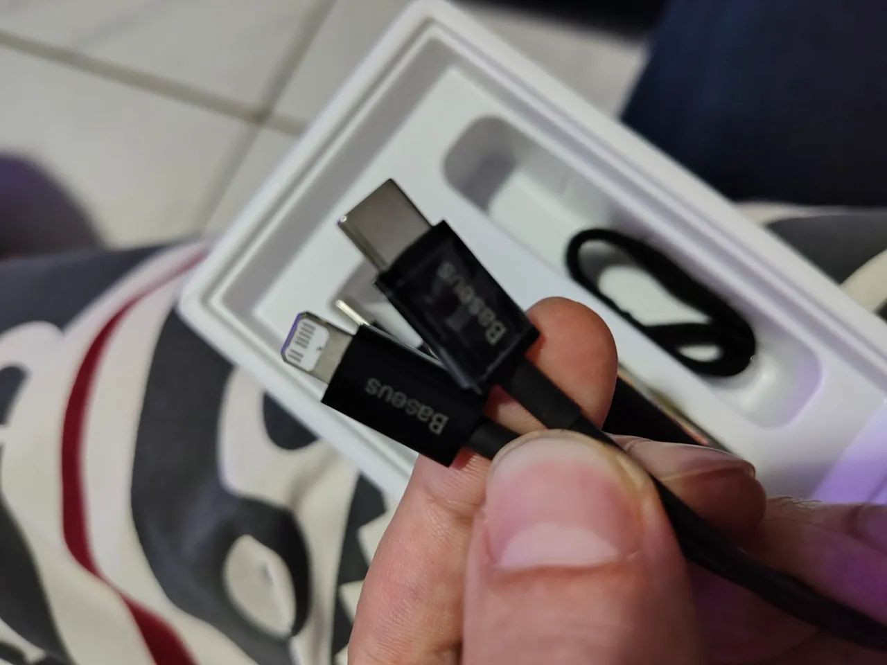 Carregador iPhone original 20w  - Foto 4