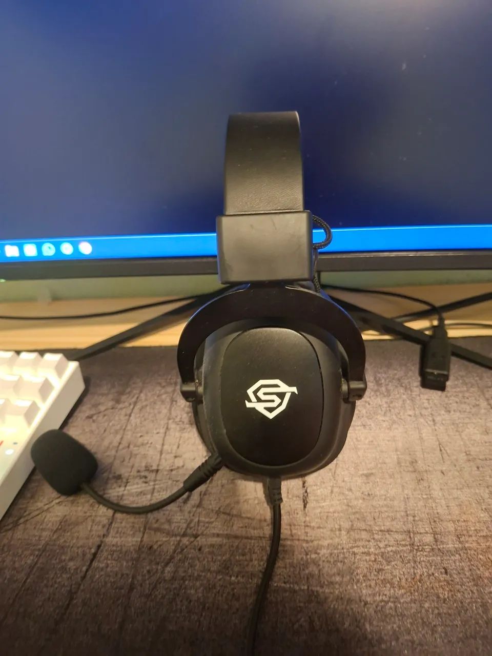 Pc gamer semi novo roda qualquer jogo com perifericos inclusos  - Foto 5
