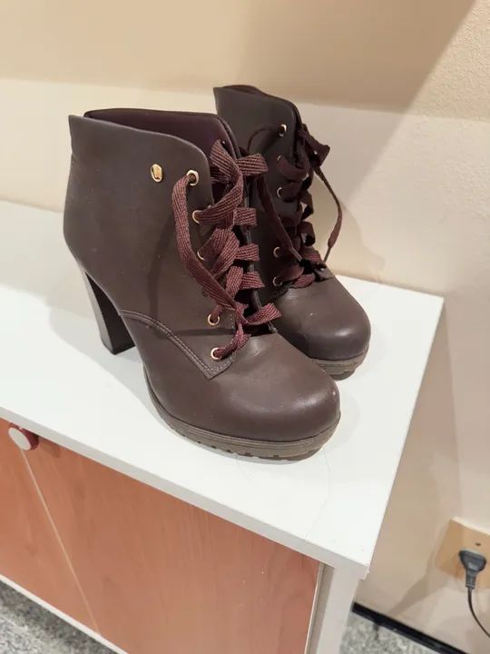 Coturno/Bota Sapatinho de Luxo Marrom