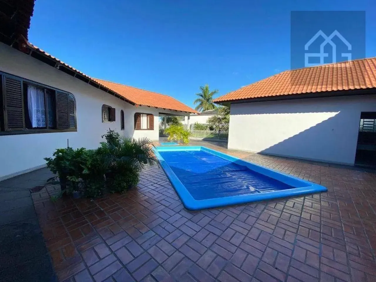 Maravilhosa Casa com piscina.