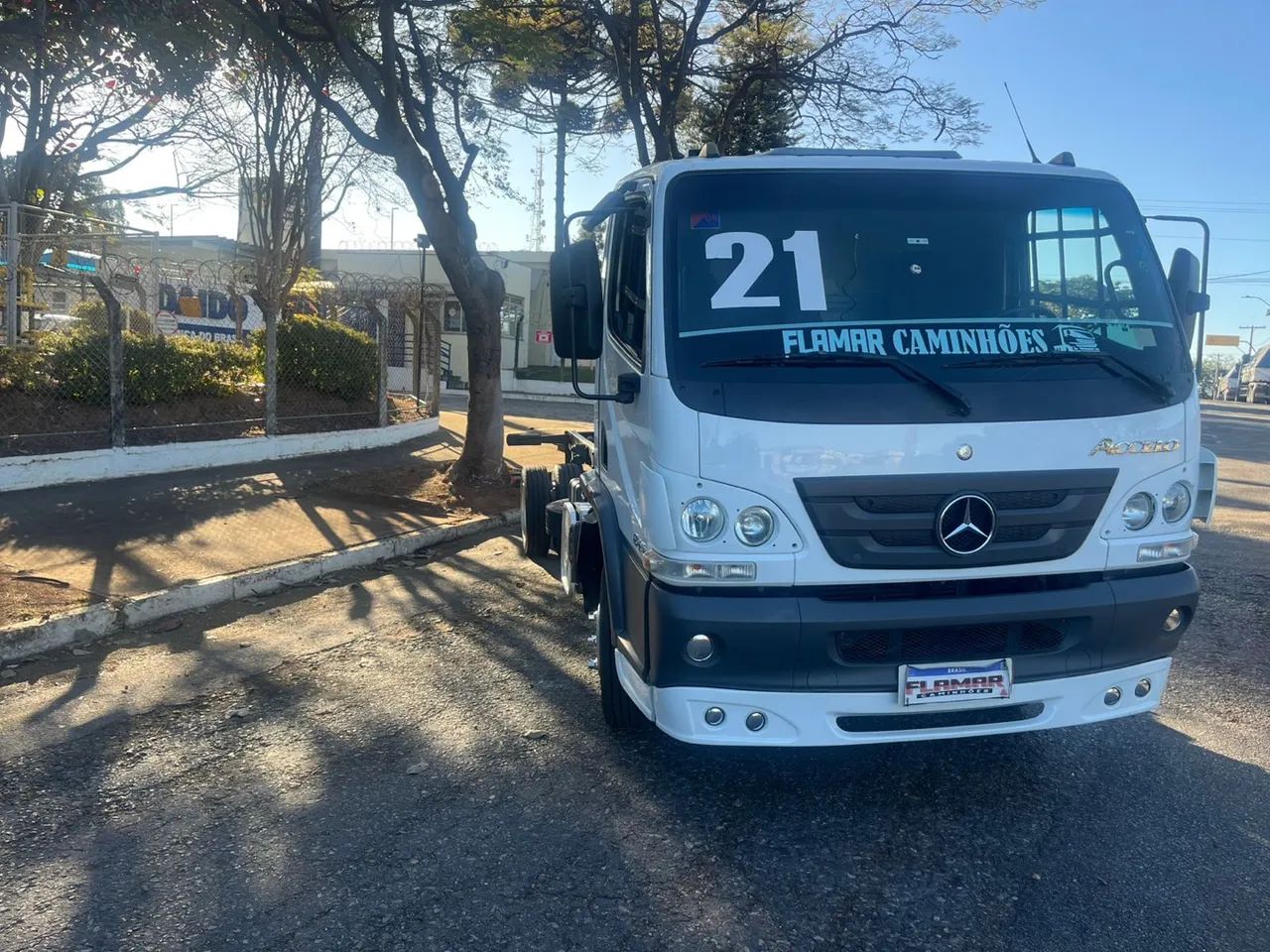 Mb Accelo 815 2021 no chassi - Foto 2