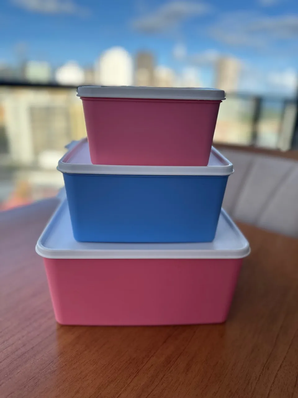 Conjunto de Potes Herméticos Coloridos - Tupperware