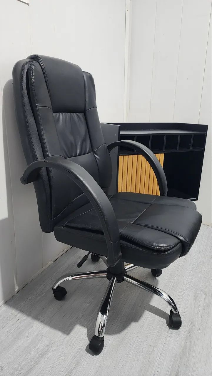 Executive Office Chair64169291383170122