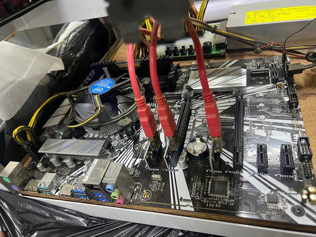 Placa-Mãe ASUS PRIME Z390 - Foto 3