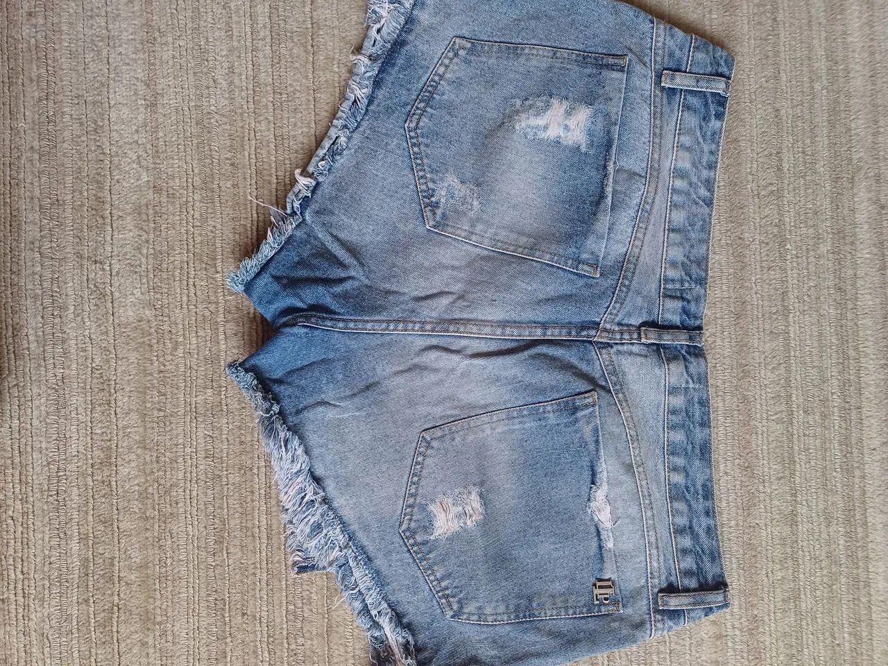 Shorts Jeans Destroyed Feminino - Foto 2